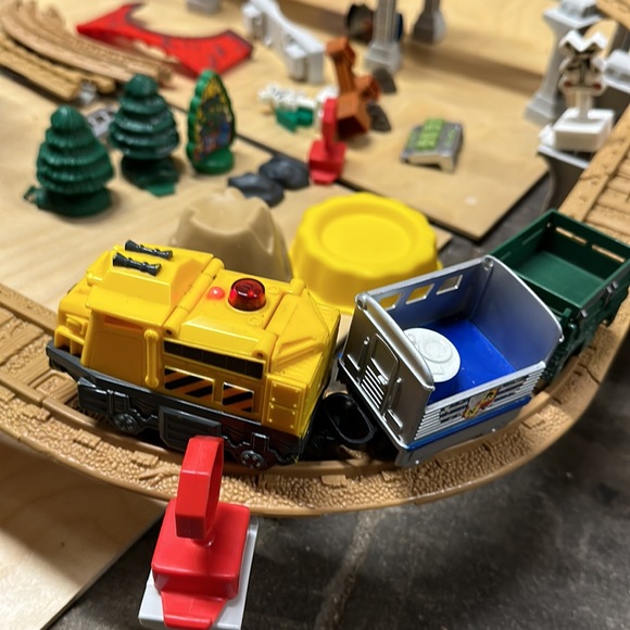 Train set - Picture 8 of 8